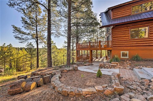 Foto 11 - Secluded Flagstaff Apt on 4 Acres w/ Spacious Deck