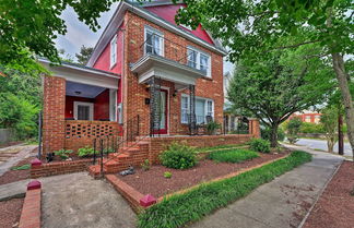 Photo 1 - New Bern Home W/yard, Grill+walkable Location