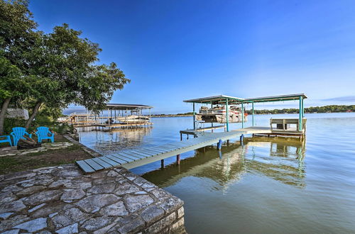 Foto 16 - Lakefront Home < 3 Miles to Historic Granbury