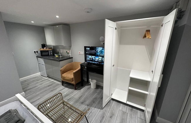 Luxury Detached Studio Apartment in Luton - Foto 10