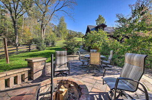 Photo 13 - Rustic Dundee Log Cabin w/ Hot Tub & Forest Views