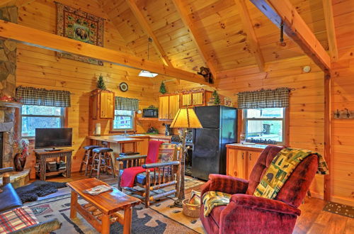 Photo 18 - Rustic Dundee Log Cabin w/ Hot Tub & Forest Views