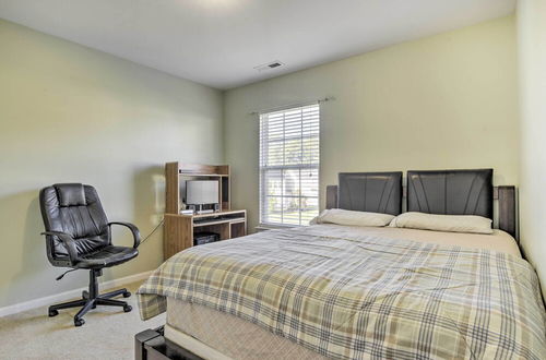 Photo 15 - Morrisville Townhome w/ Community Amenities