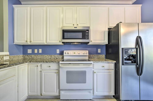 Photo 7 - Morrisville Townhome w/ Community Amenities