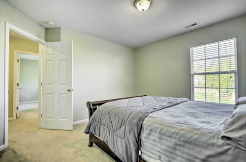 Photo 11 - Morrisville Townhome w/ Community Amenities