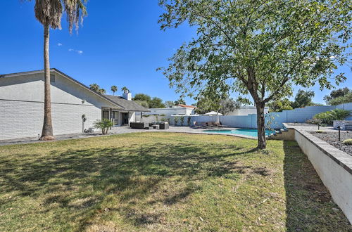 Foto 23 - Sunny Scottsdale Home w/ Heated Pool & Patio