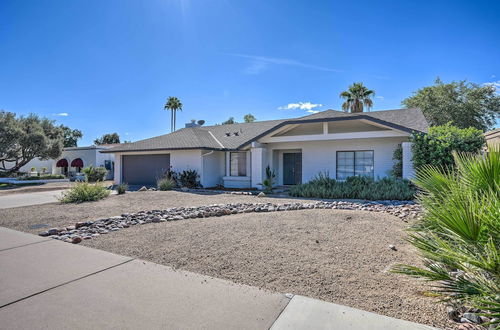 Foto 12 - Sunny Scottsdale Home w/ Heated Pool & Patio