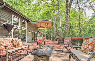 Photo 2 - Lake Toxaway Cabin W/fire Pit - 1Mi to Marina