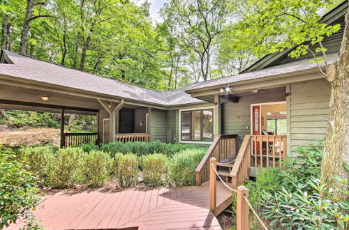 Foto 25 - Lake Toxaway Cabin W/fire Pit - 1Mi to Marina