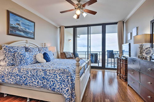 Photo 6 - Beachfront Dauphin Island Condo: Pool Access