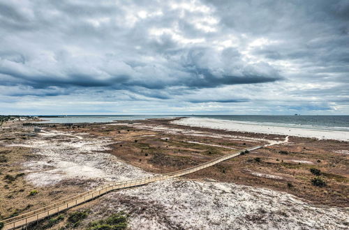 Photo 21 - Beachfront Dauphin Island Condo: Pool Access