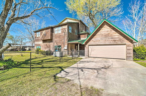 Photo 28 - Family Home w/ Boat Dock, Fire Pit + Balcony