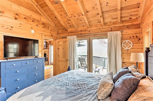 Foto 36 - Blue Ridge Mtns Cabin w/ Deck & Game Room