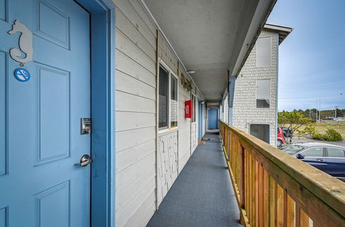 Photo 15 - Ocean Shores Condo w/ Balcony < 1 Mi to Beach