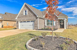 Foto 2 - Spacious Hazel Green Home w/ Fireplace, Yard