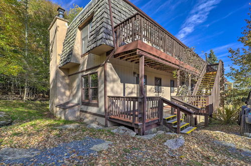 Photo 9 - Beech Mountain Condo - Walk to Chair Lift