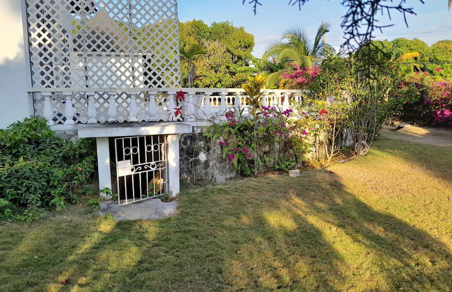 Villa Chinnor - Photo 63