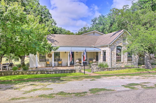 Photo 26 - Beautiful Hill Country Cottage - Walk to Downtown