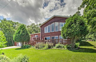 Photo 1 - Spacious Frazee Home w/ Direct Lake Access