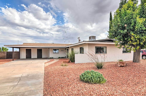 Photo 8 - Mid-century Page Retreat w/ Lake Powell Views