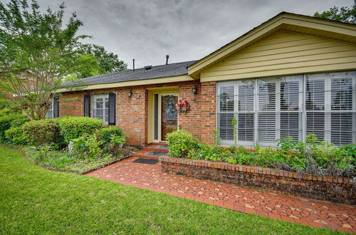 Photo 13 - Spacious Downtown Montgomery Home w/ Yard, Patio