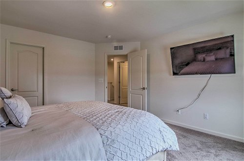 Photo 16 - Chic Townhome w/ Pool Access ~ 4 Miles to Beach