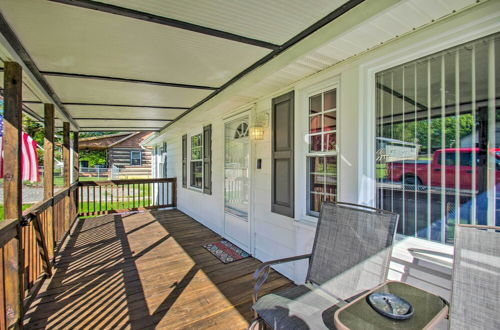 Photo 3 - Dog-friendly Fayetteville Home w/ Hot Tub