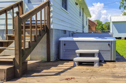 Photo 4 - Dog-friendly Fayetteville Home w/ Hot Tub