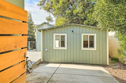 Photo 5 - Ideally Located Oakland Home w/ Private Yard