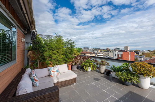 Photo 11 - Beautiful 1-bed in St Kilda w/ Parking & Terrace