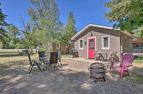 Photo 18 - Cozy Suttons Bay Cottage w/ Shared Dock & Fire Pit