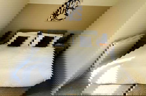 Photo 3 - Hosta House