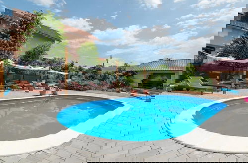Foto 10 - Mar - With Pool - R6