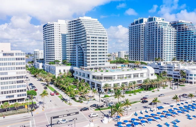 W Residences 2 Bedroom Suite 2 Condo by RedAwning - Foto 49