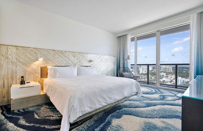 W Residences 2 Bedroom Suite 2 Condo by RedAwning - Foto 4