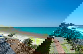 Foto 1 - Aqua Villa And Cottage 3 Bedroom Home