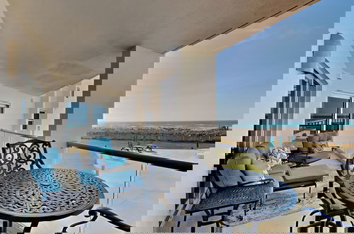 Foto 48 - Regency Towers by SVR II
