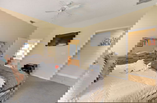 Foto 2 - 2 Suites, 1 King, 5 Beds: Pool. Games Room #810 5 Bedroom Villa