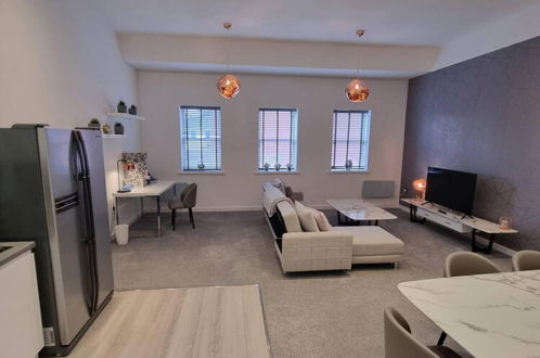 Photo 14 - Stunning 1 Bed Apt Minutes From Bham City Centre