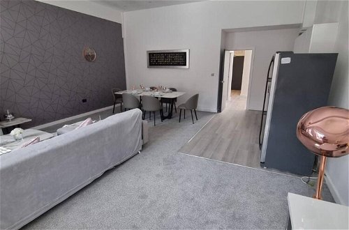 Photo 5 - Stunning 1 Bed Apt Minutes From Bham City Centre