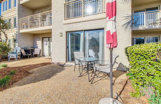 Photo 2 - Hilton Head Island Studio w/ Patio: Walk to Beach