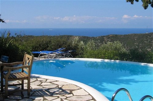 Photo 2 - Villa Daphne - Agios Nikitas Villas