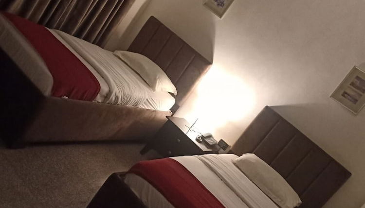 Foto 1 - Tamrah Suites Hotel