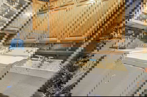 Foto 38 - 4brping Pongnearby Parksbasket Ball