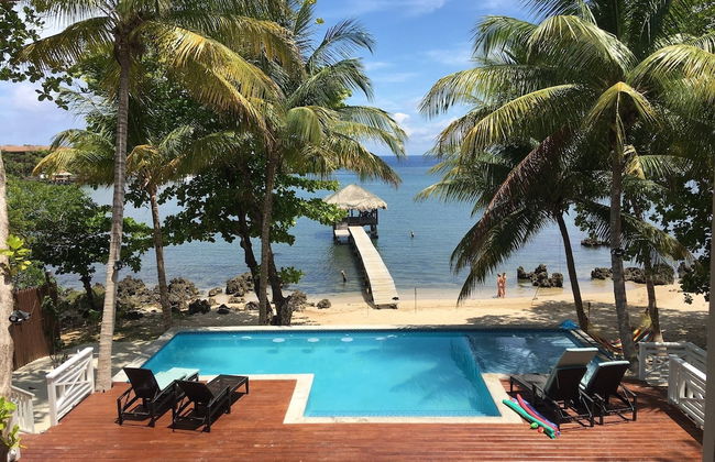 Serenity Beach House - Photo 19