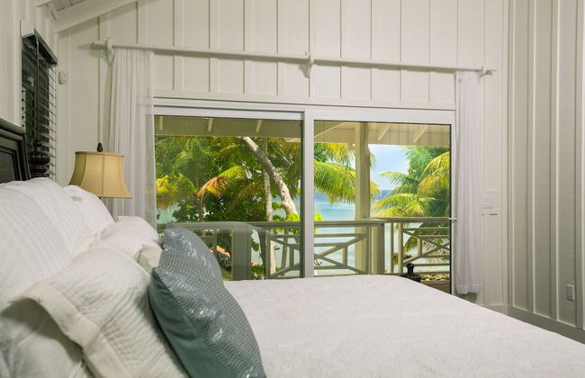 Serenity Beach House - Photo 3