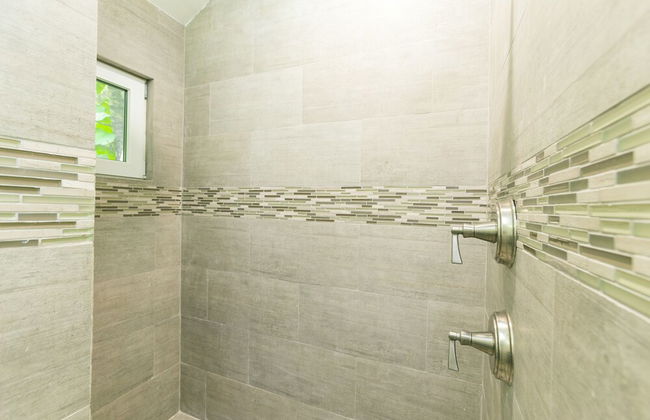 Serenity Beach House - Photo 11