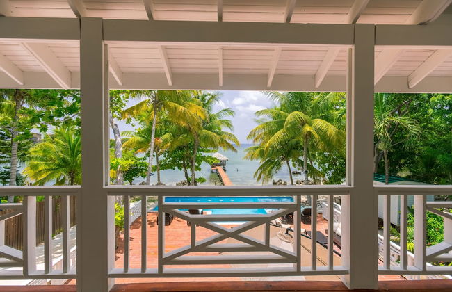 Serenity Beach House - Photo 32