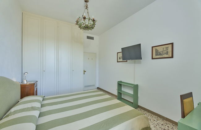 Marciana Hills Apartments - Photo 2