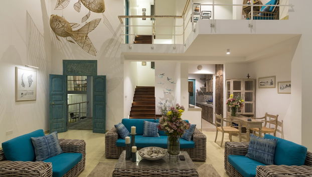 Lobby-Lounge